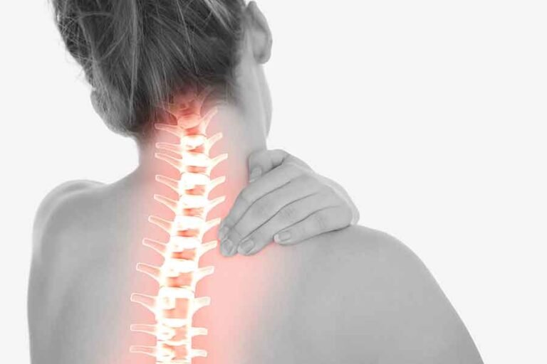 علت سفتی گردن چیست؟